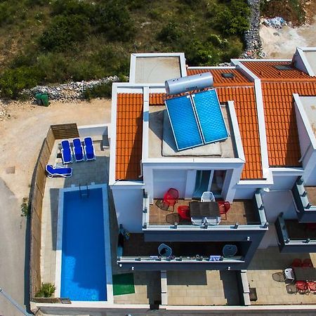 Villa Jasmina โนวาลยา ภายนอก รูปภาพ