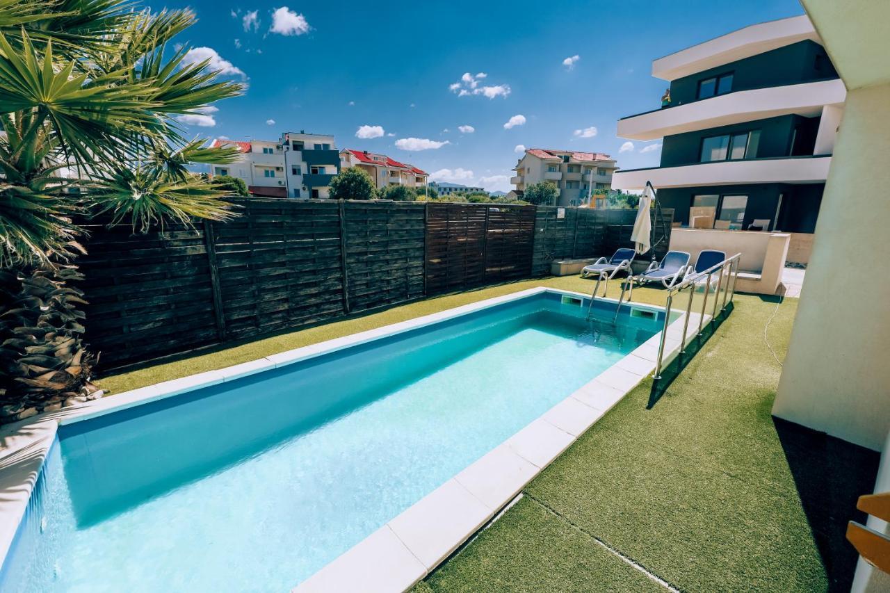 Villa Jasmina โนวาลยา ภายนอก รูปภาพ