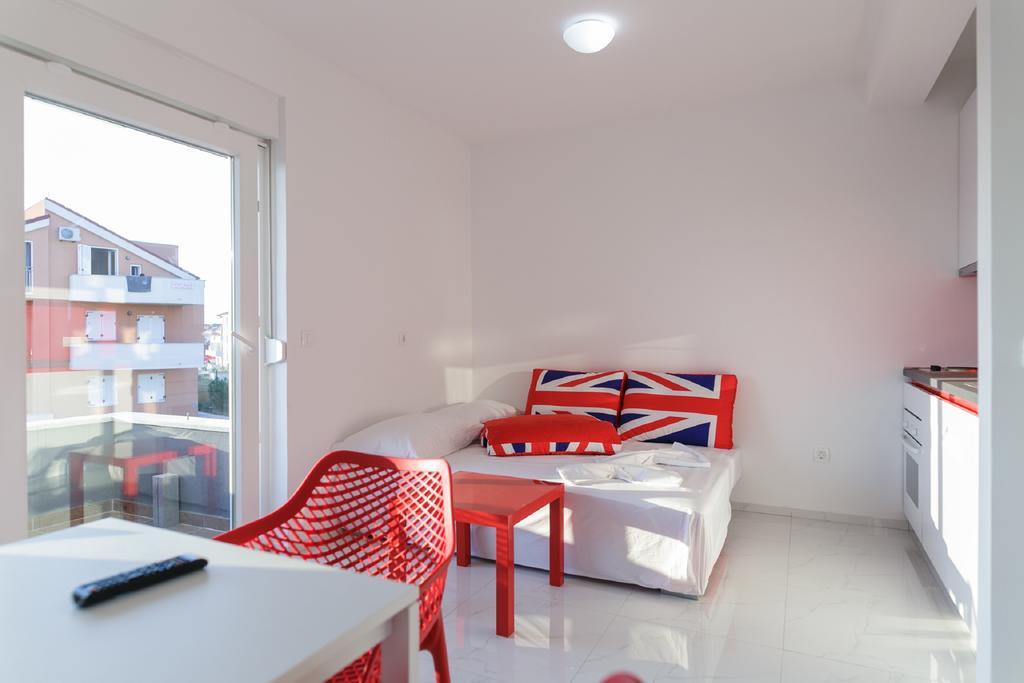 Villa Jasmina โนวาลยา ภายนอก รูปภาพ
